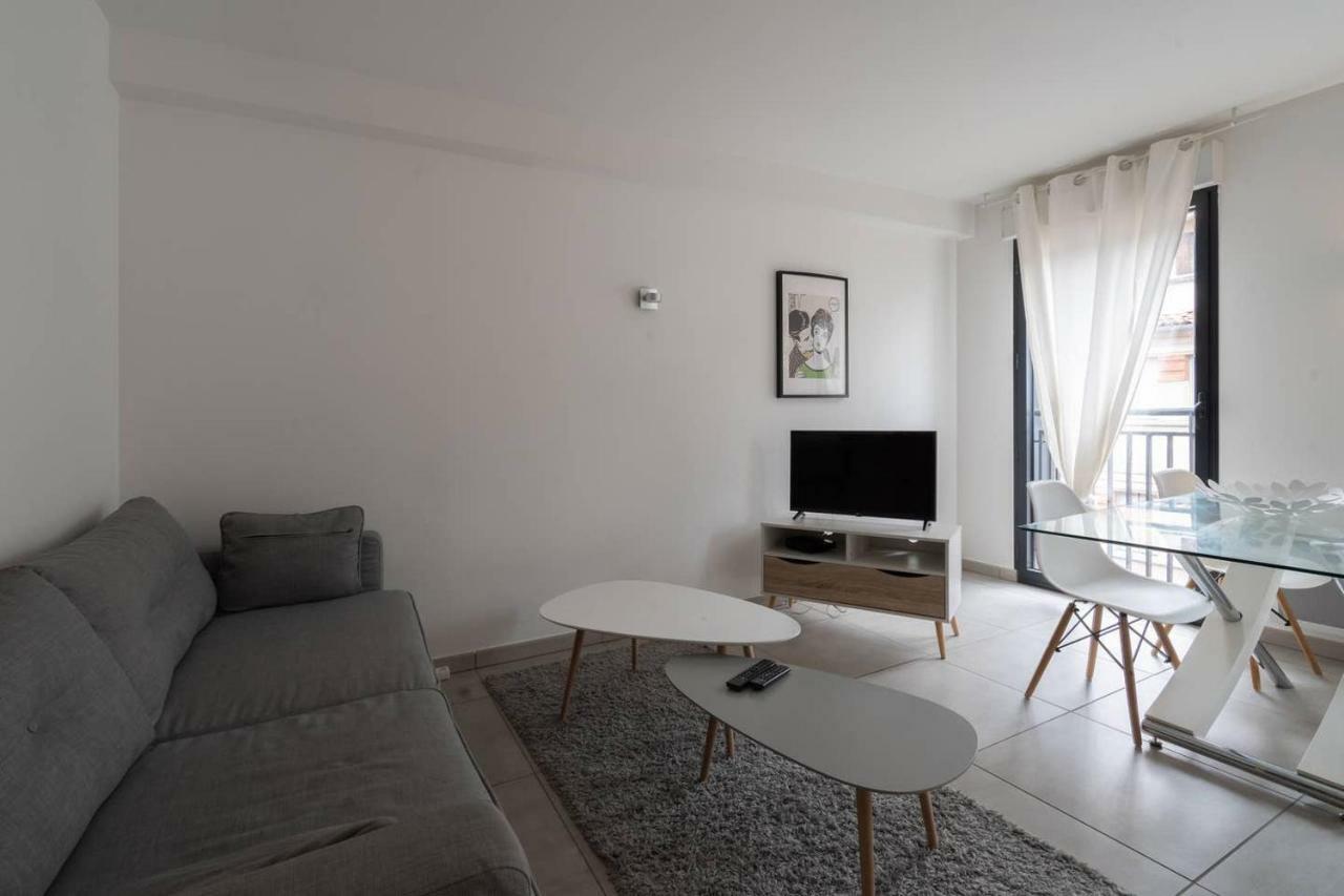 303 - Appartement Duplex Moderne - Jeanne D'Arc, Toulouse Exterior foto